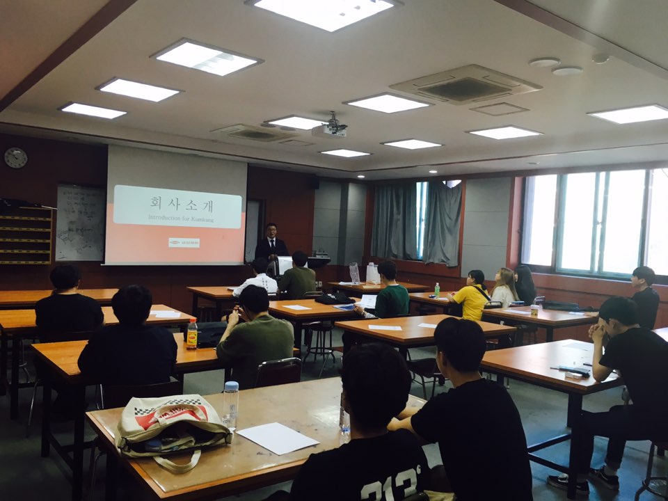 탈북 청소년 진학상담 및 학과박람회 참여