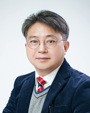 이동진  프로필사진